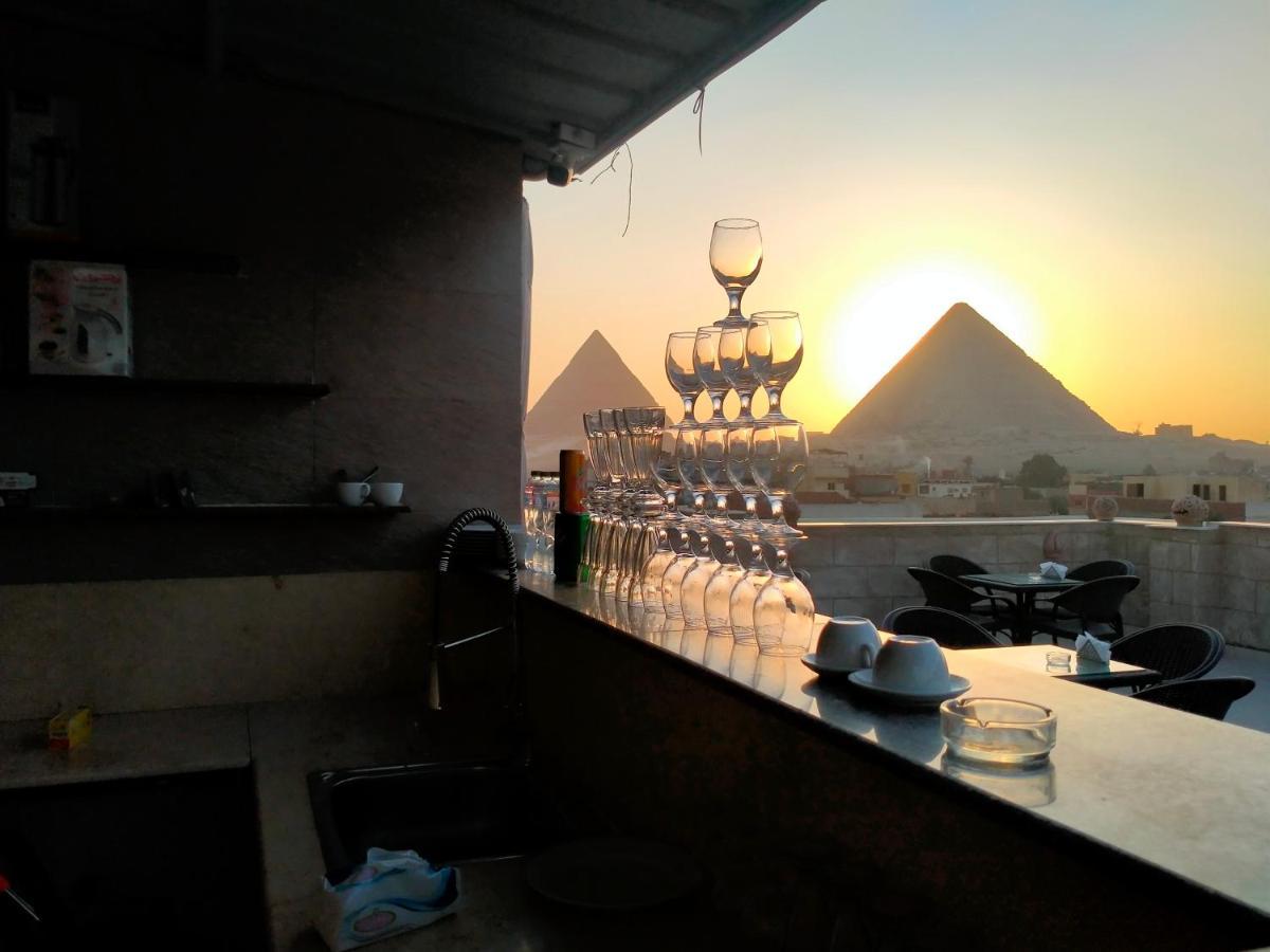 Hotel Hassan Pyramids *
