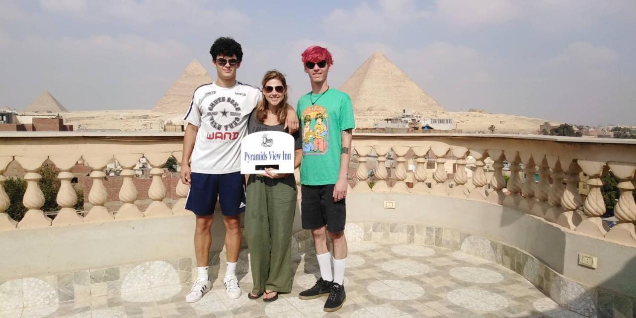 Queen Pyramids View 2*