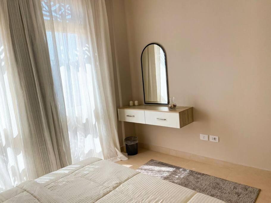 Chalet Lovely 1 Bedroom Apt. At Mangroovy With Free Access To The And Pools Hurghada