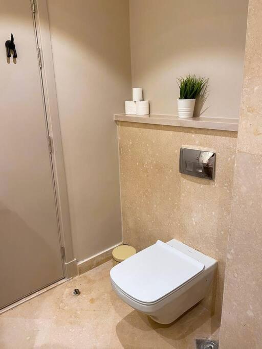 Lovely 1 Bedroom Apt. At Mangroovy With Free Access To The And Pools Chalet Hurghada