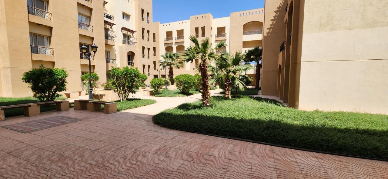 Studio In Port Ghalib Apartment