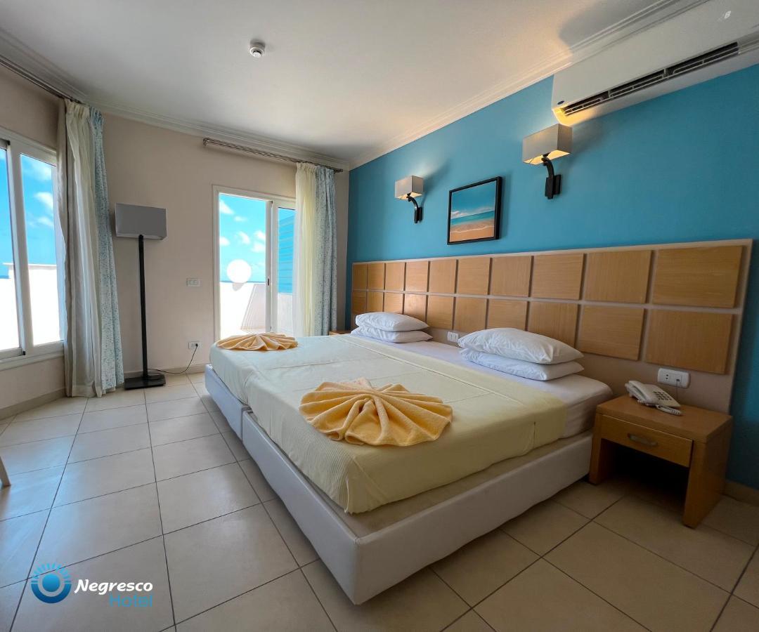 Negresco 3*