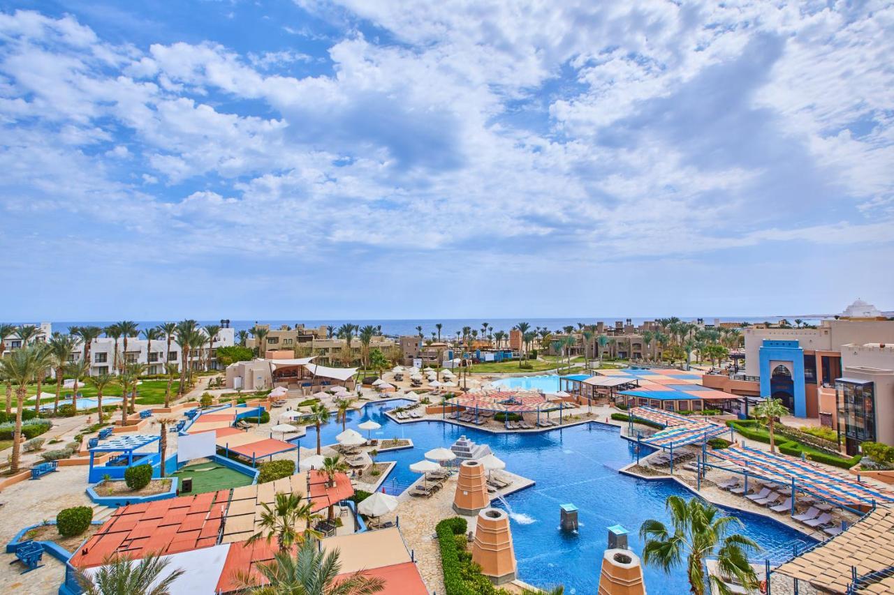 Complex Pickalbatros Sands Port Ghalib