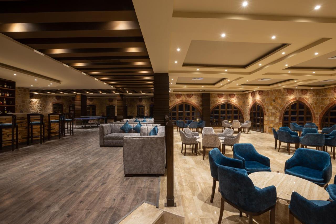 Hotel Utopia Club 4*