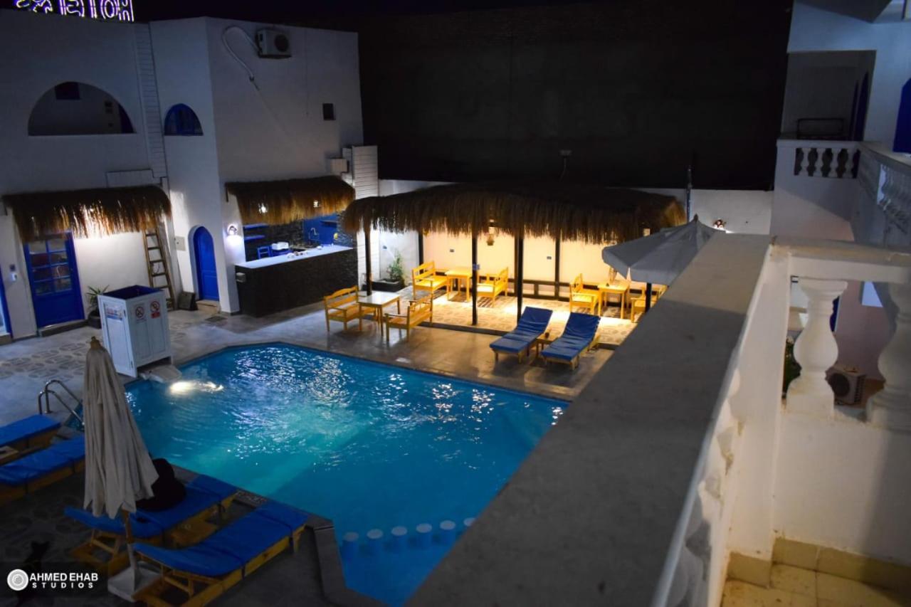 Sea Horse Hotel 3*