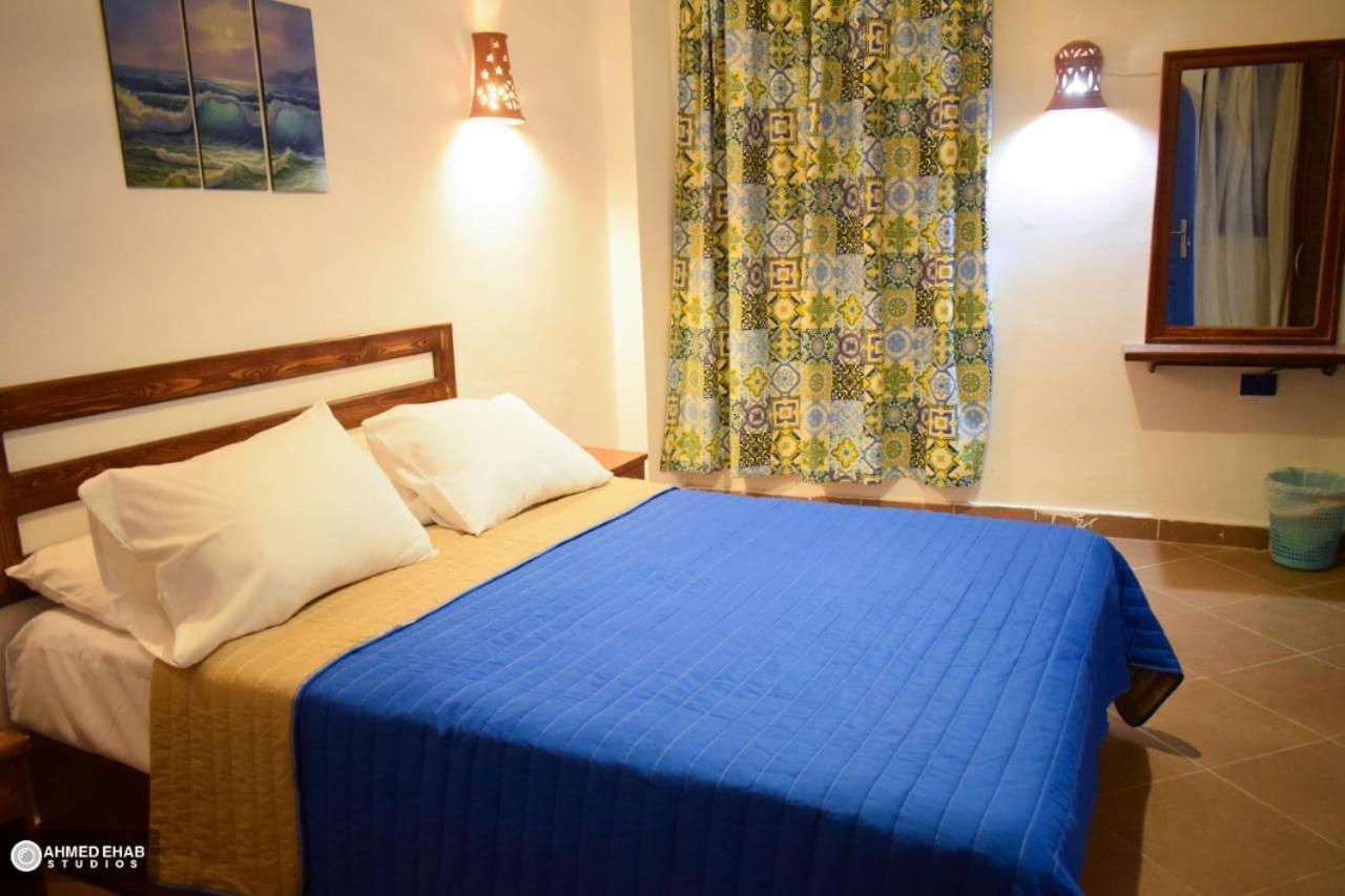 Sea Horse Hotel 3*