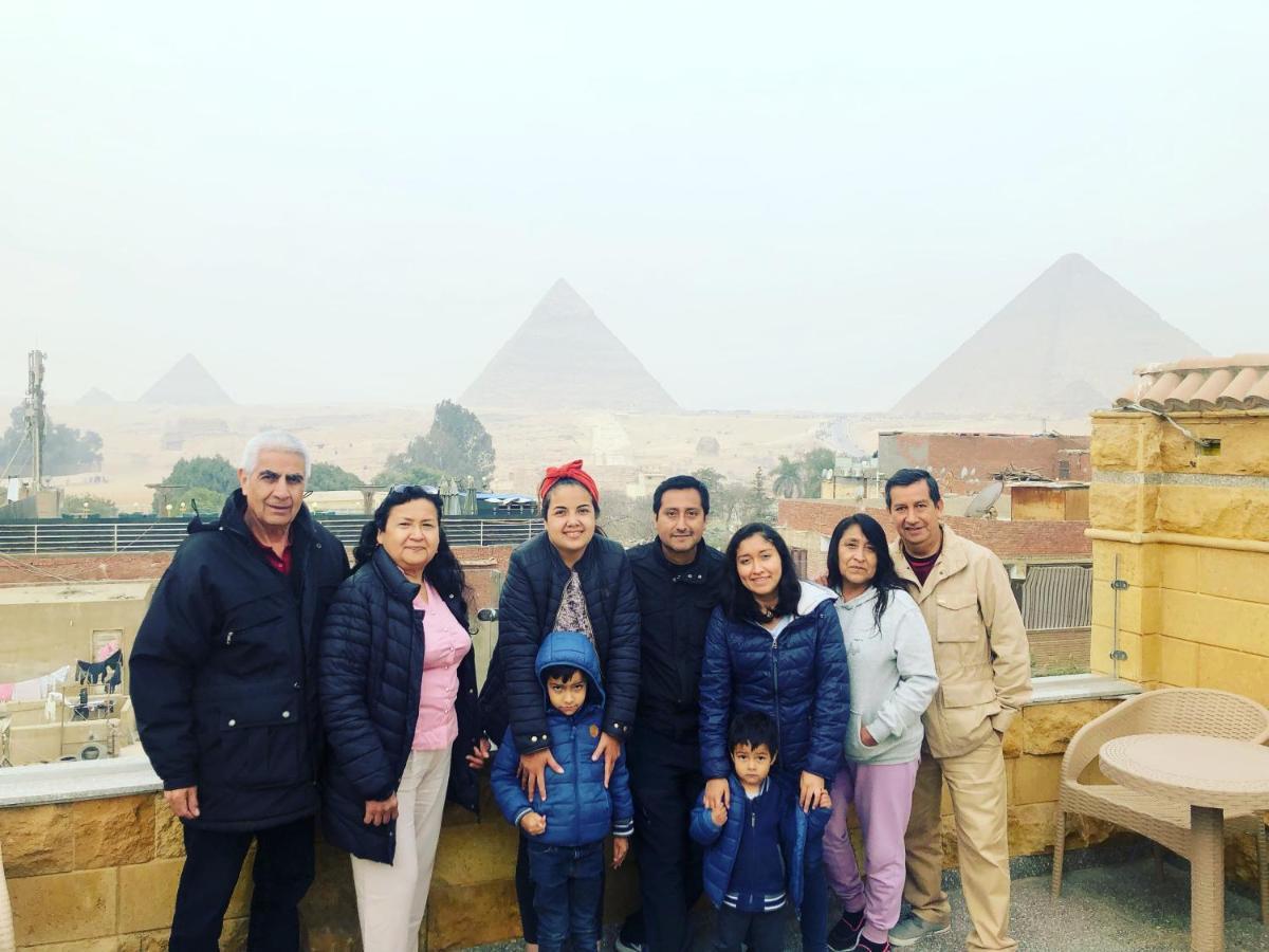 Life Pyramids *