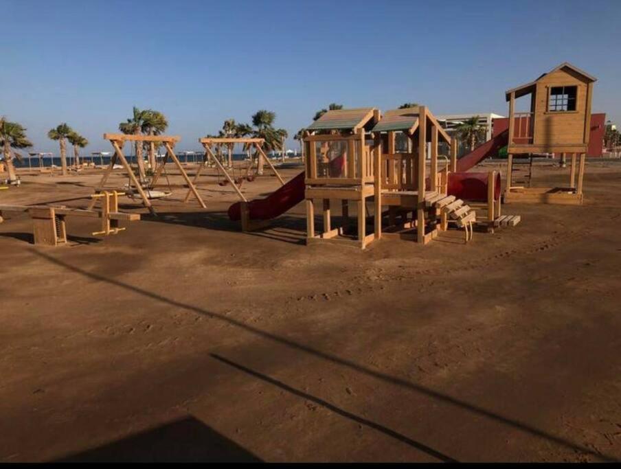 Luxurious Sea View 2 Bedroom & Private Garden To The Pool At Mangroovy *
