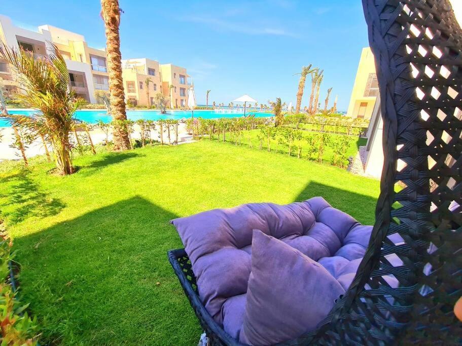 Luxurious Sea View 2 Bedroom & Private Garden To The Pool At Mangroovy Apartment