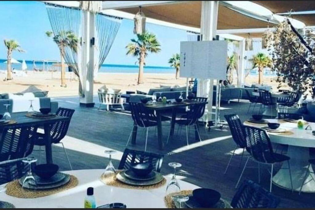 Luxurious Sea View 2 Bedroom & Private Garden To The Pool At Mangroovy *