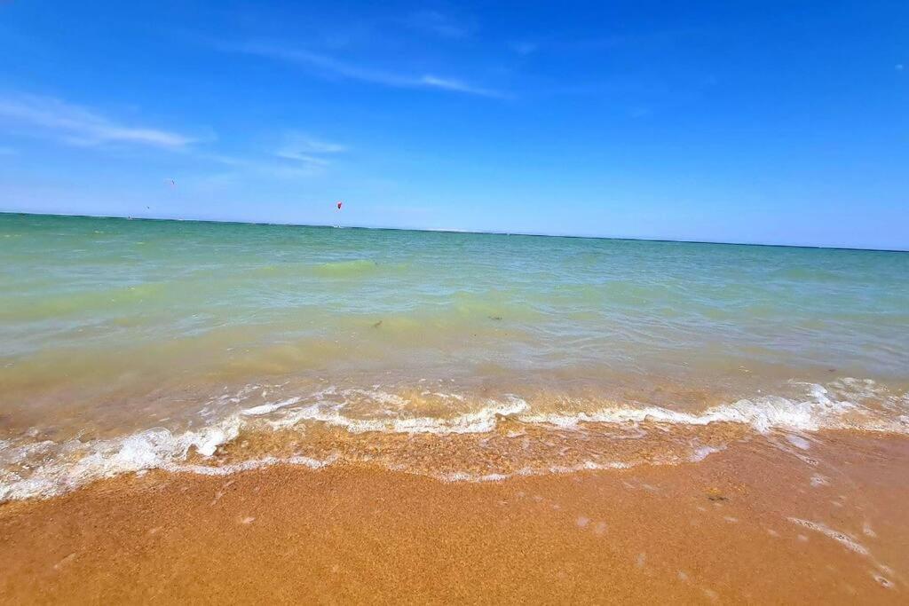 Apartment Luxurious Sea View 2 Bedroom & Private Garden To The Pool At Mangroovy