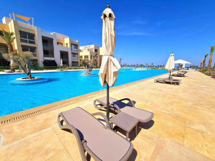 Apartment Luxurious Sea View 2 Bedroom & Private Garden To The Pool At Mangroovy *