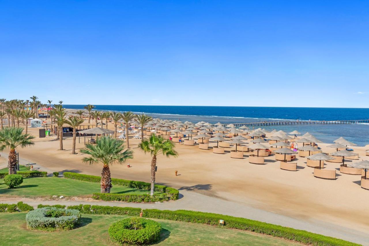 Complex Pickalbatros Sands 5*