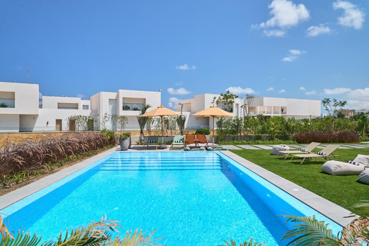 The G Seashell Hotel