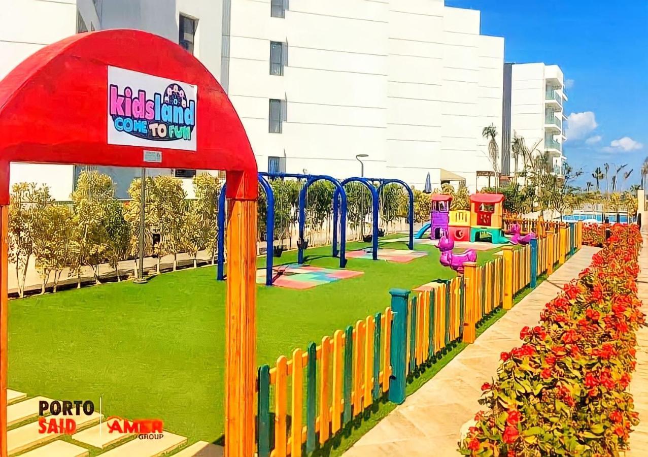 ملكى صف اول بحر بورتو سعيد Aparthotel *