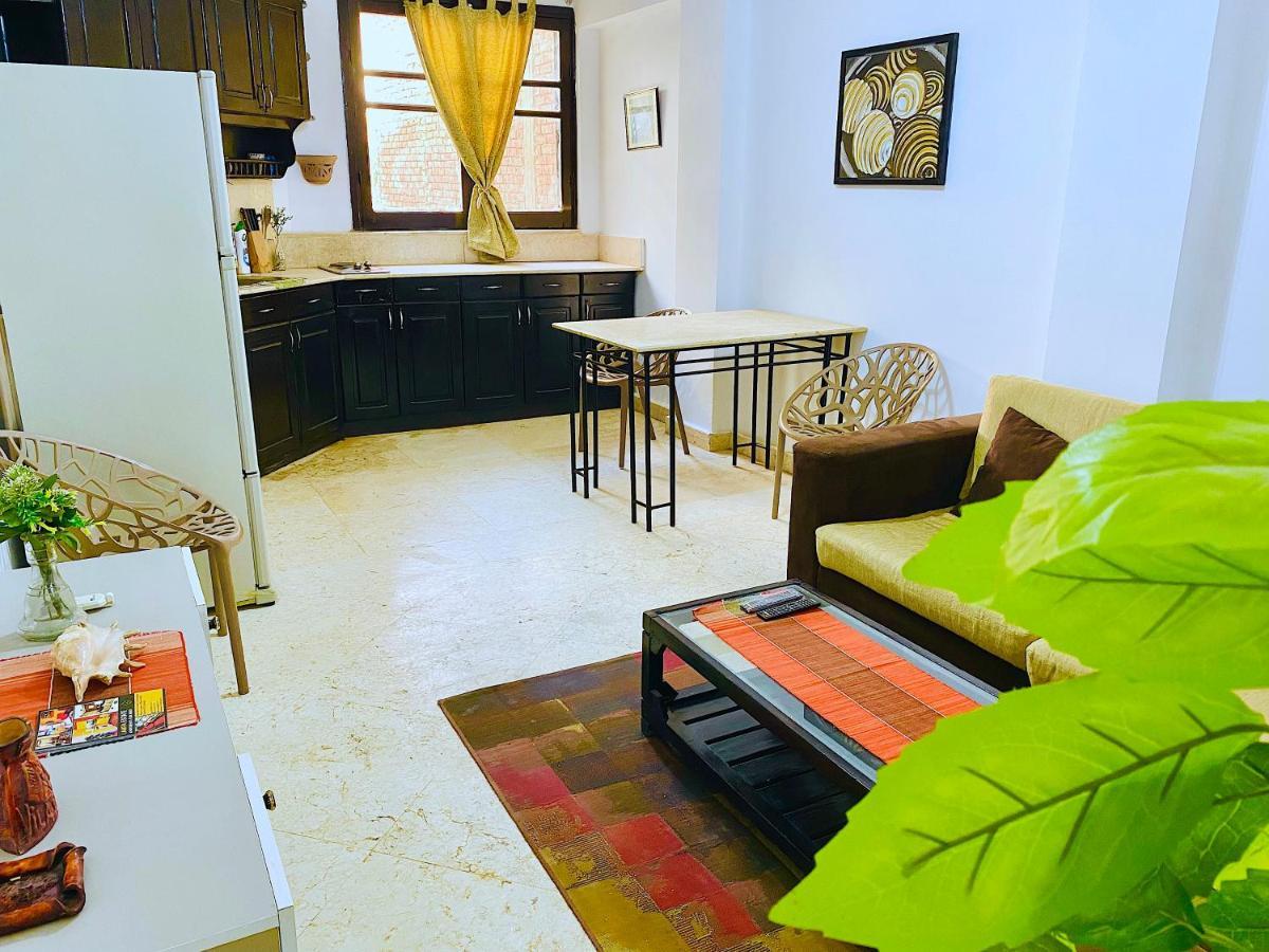 Tamburine With Wi Fi Center * Hurghada