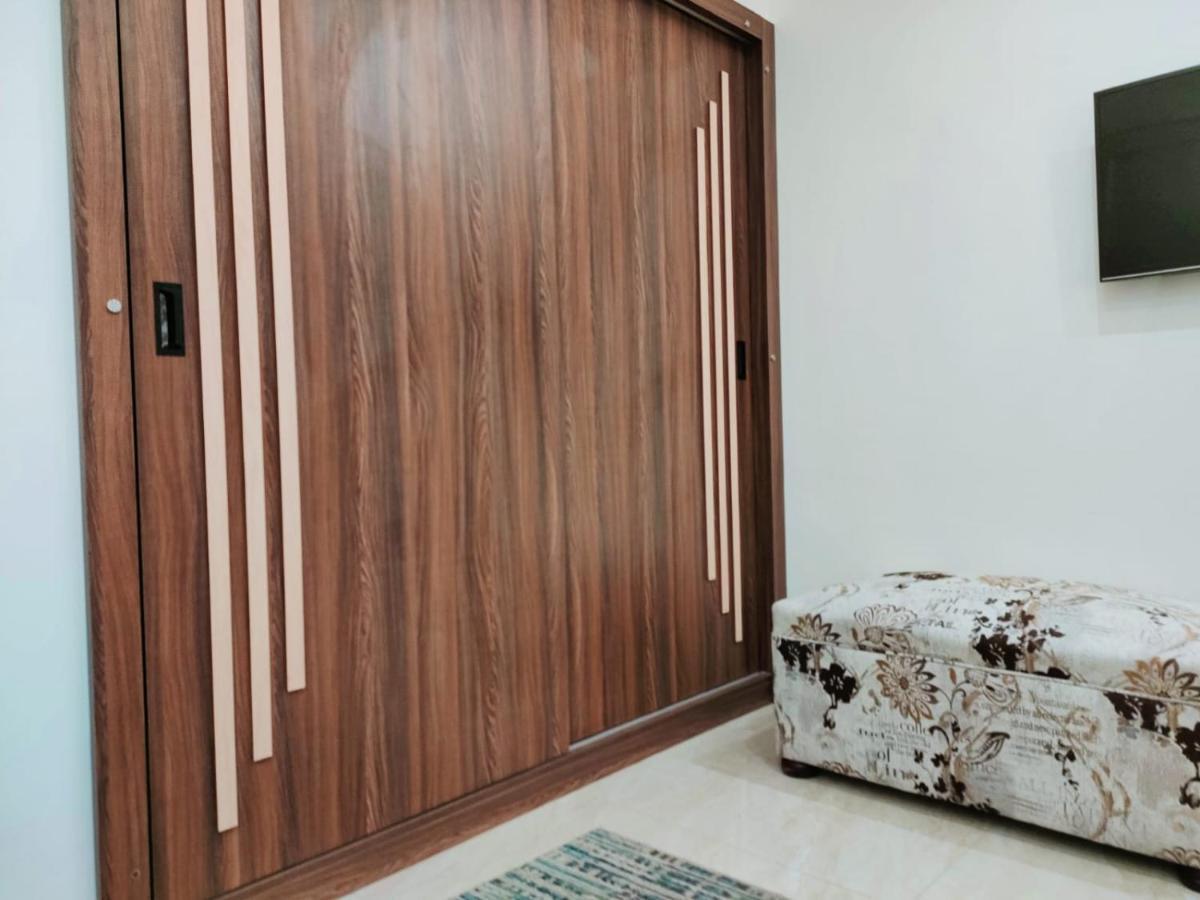 Square - Brand New Luxury With Stunning Sea View