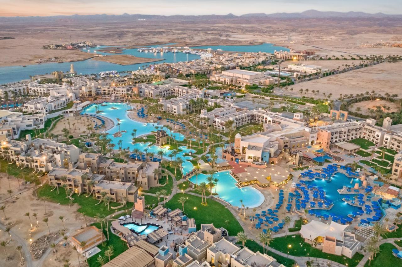 Pickalbatros Oasis Port Ghalib