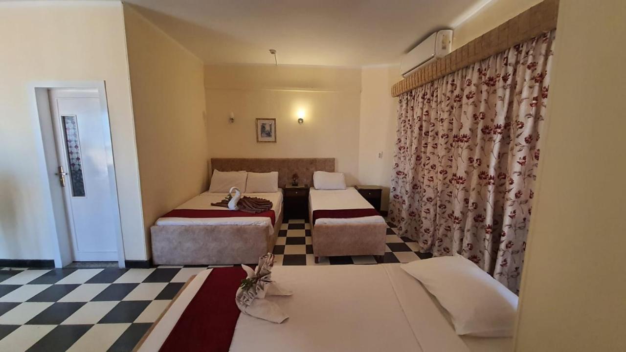 Hotel Royal