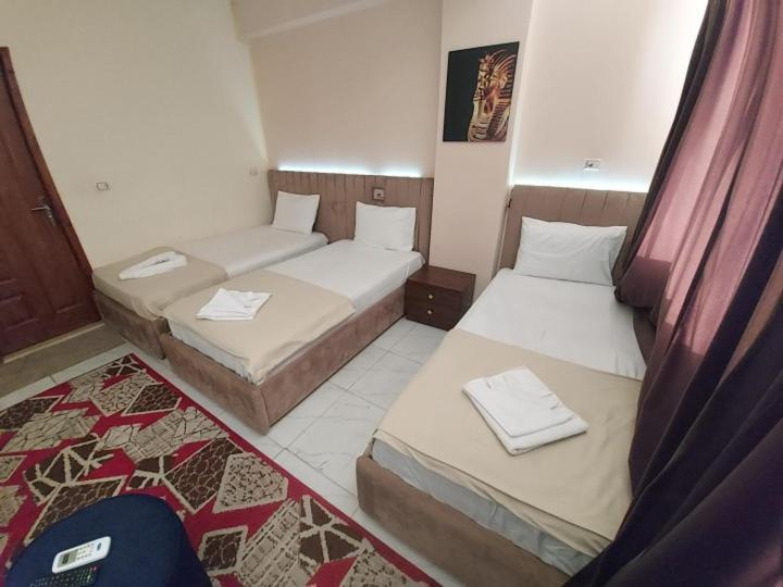 Dream Pyramids View 4*