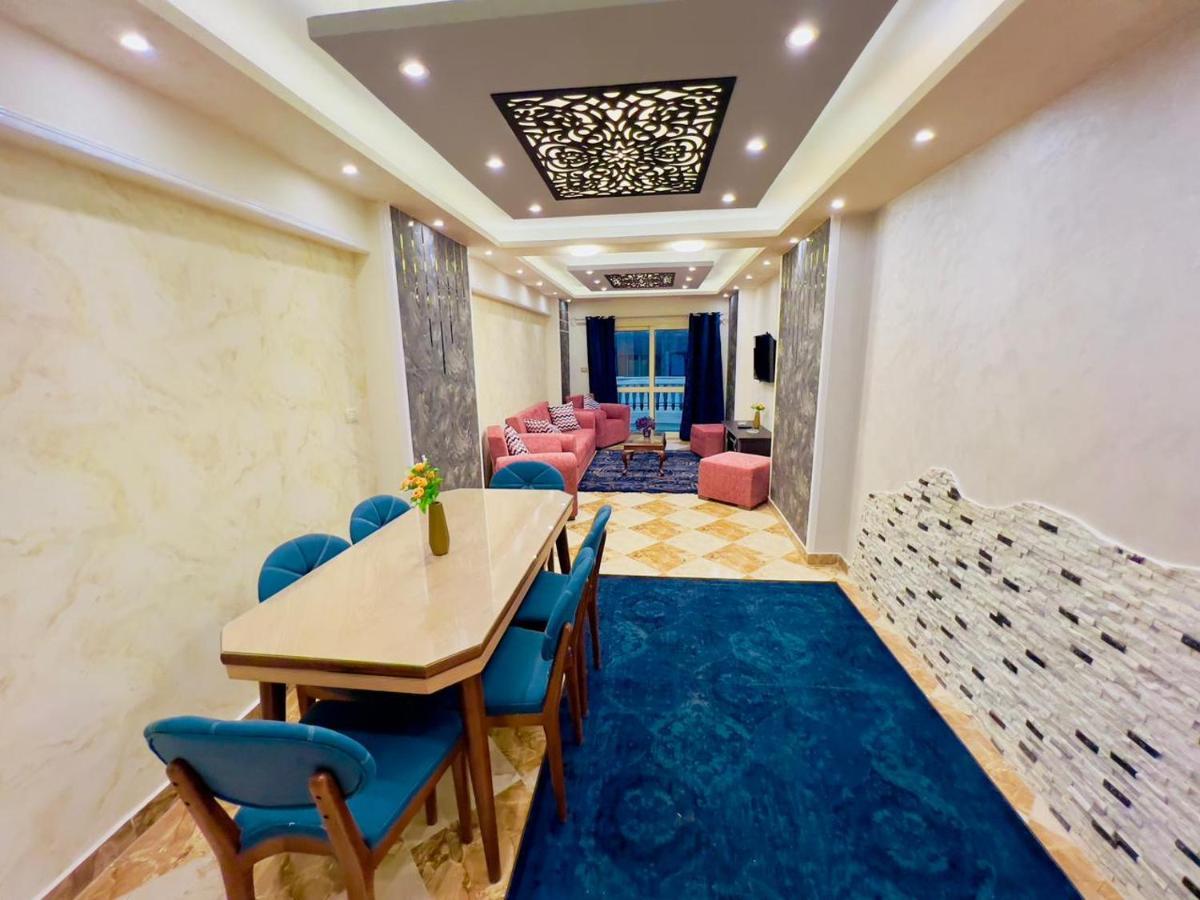 Apartment سى فيو السريا *