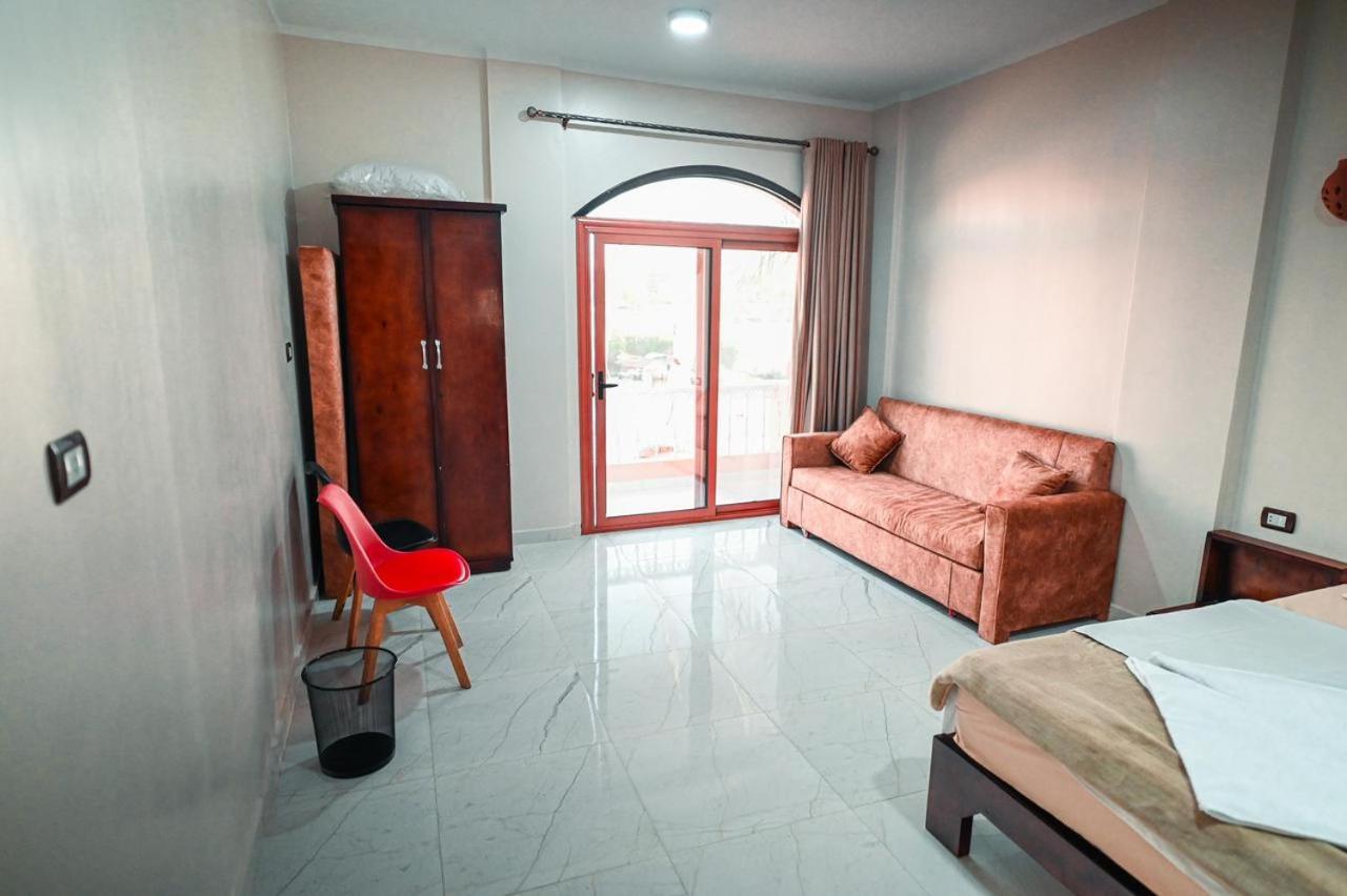 Kana Kato Guest house