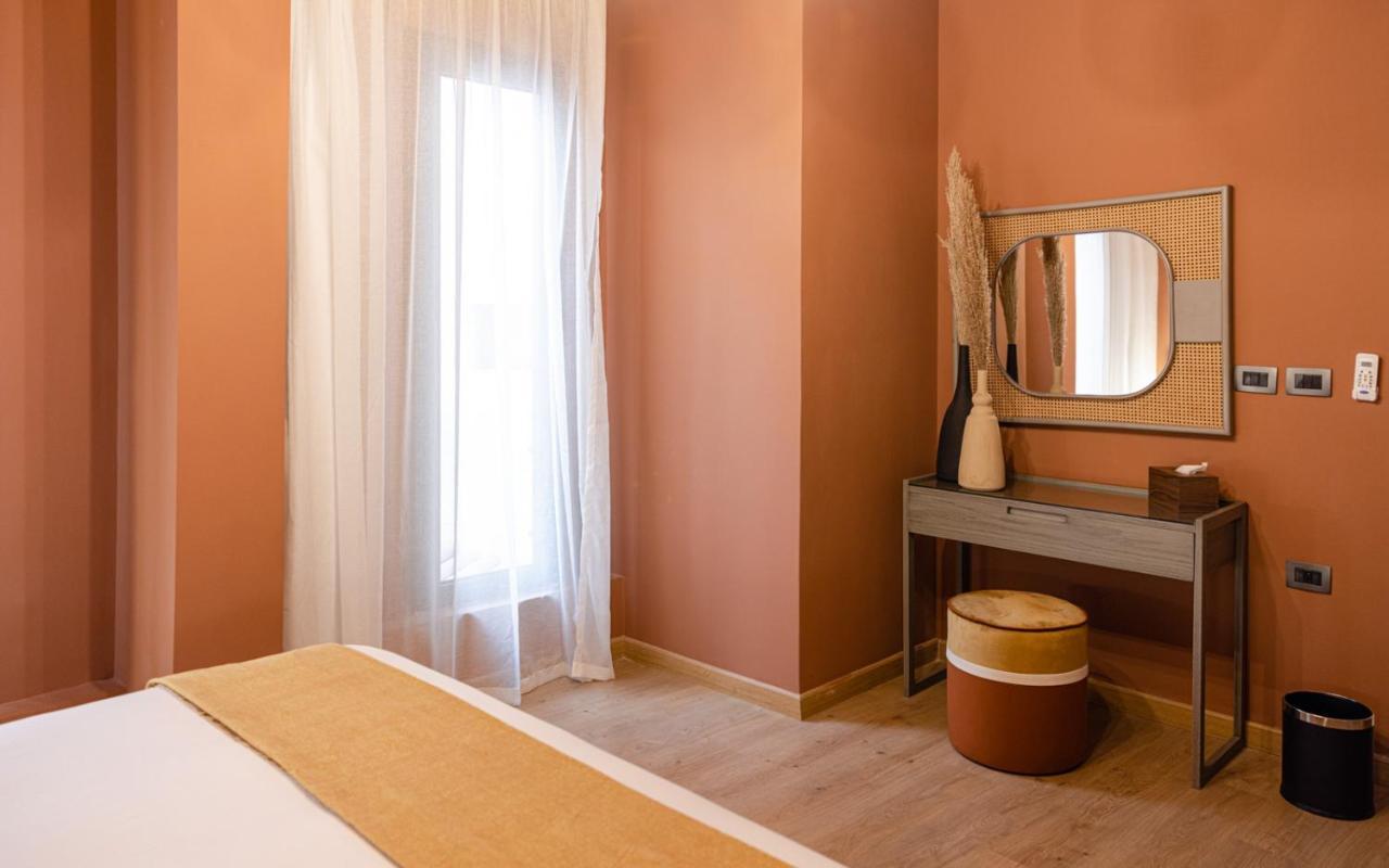 Boutique Nest In New Daire