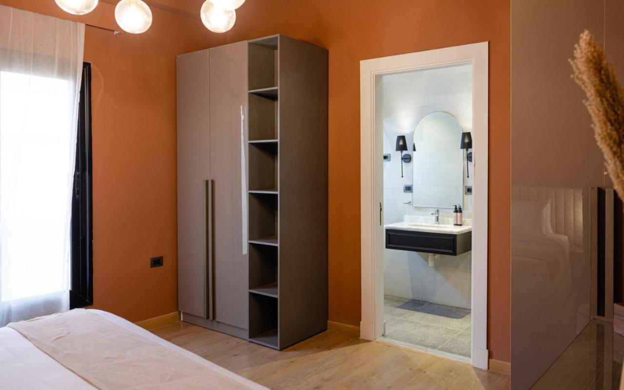Boutique Nest In New Daire