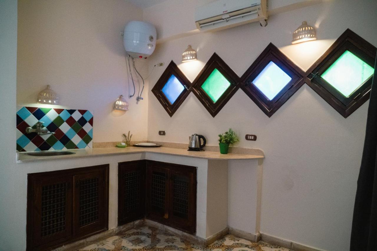 Alf Leila Boutique