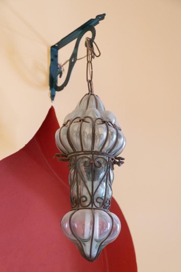 Alf Leila Boutique