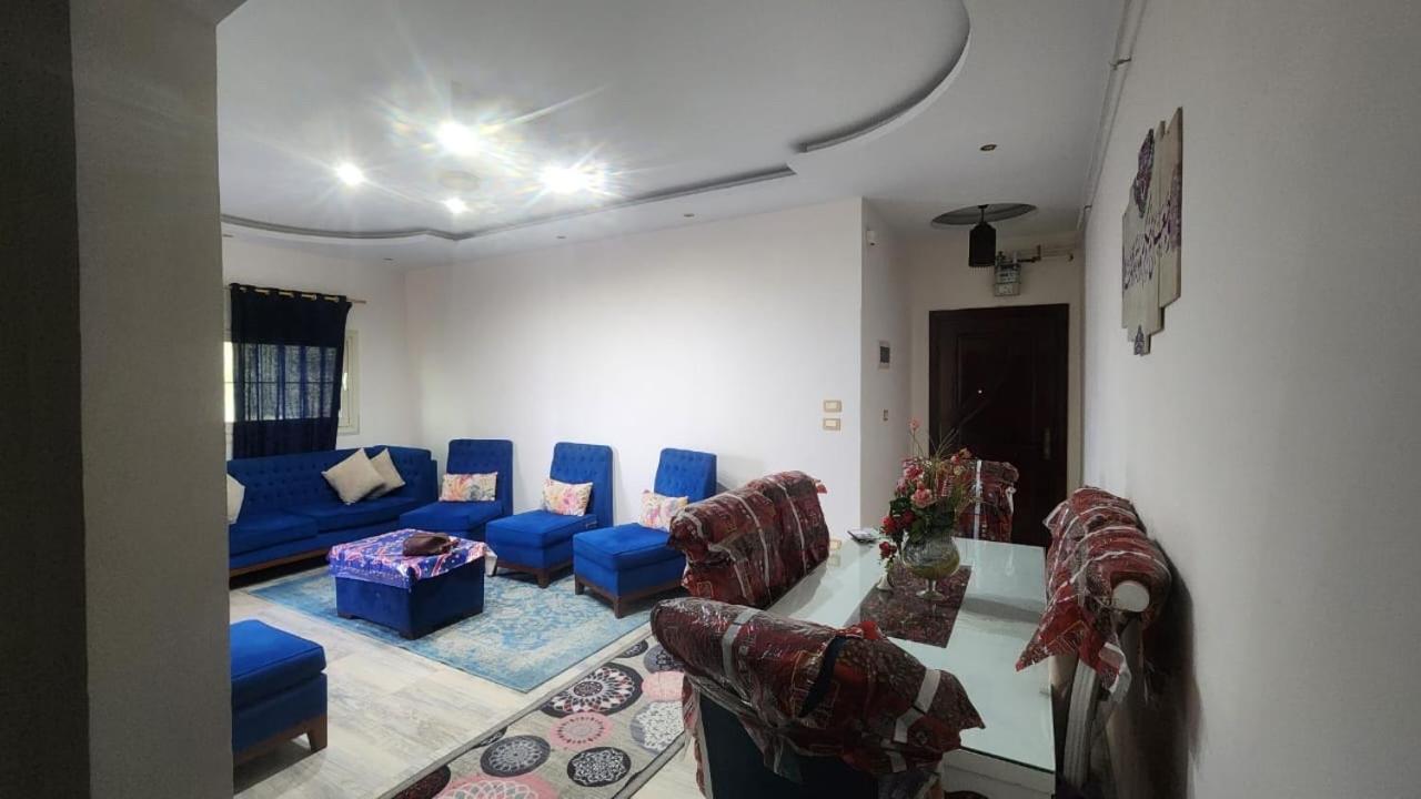 Apartment مكيفة ميامي ع البحر مباشرةً *