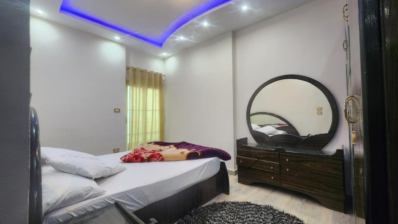 مكيفة ميامي ع البحر مباشرةً Alexandria
