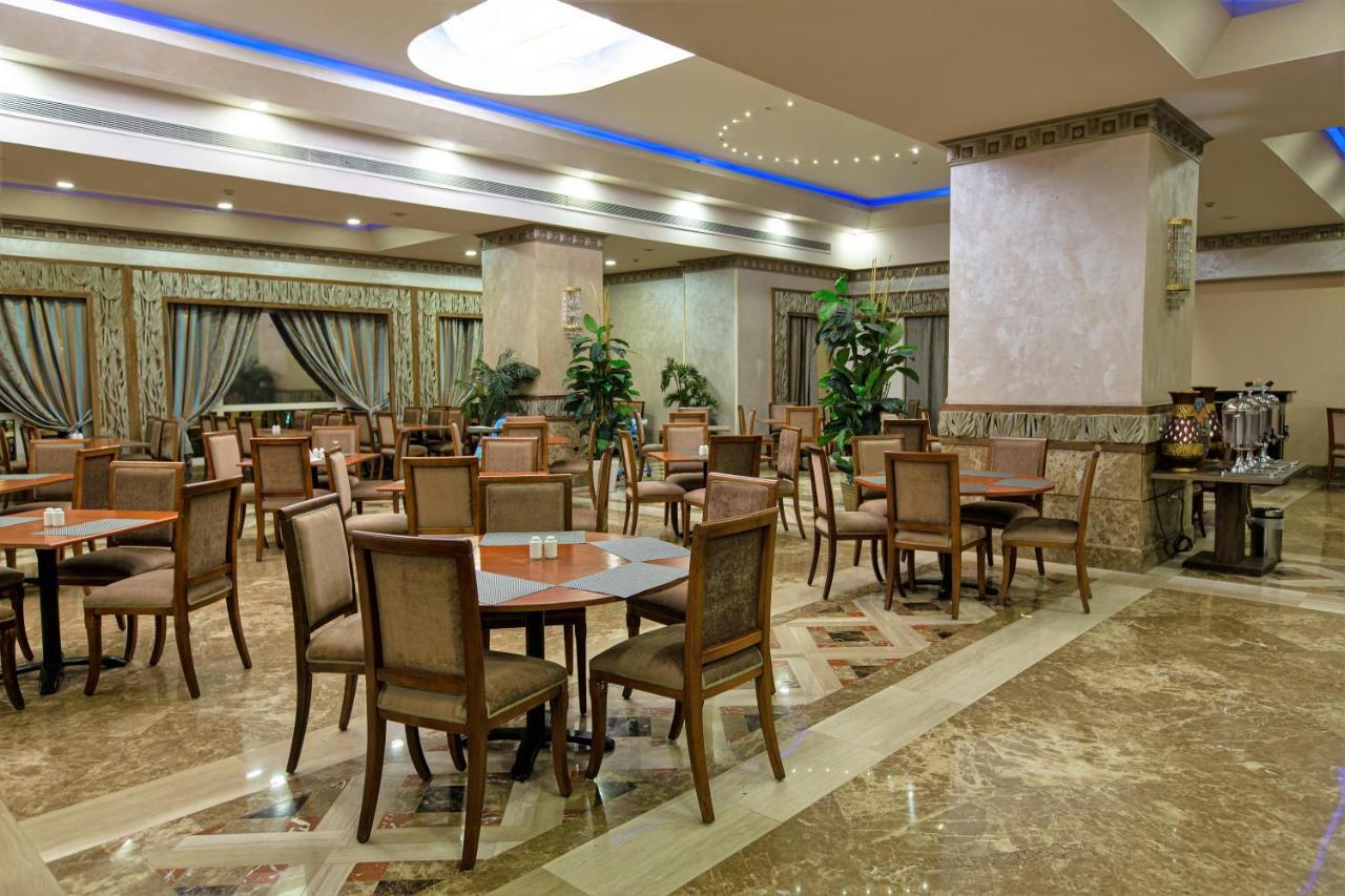 Triumph Plaza 4* Cairo