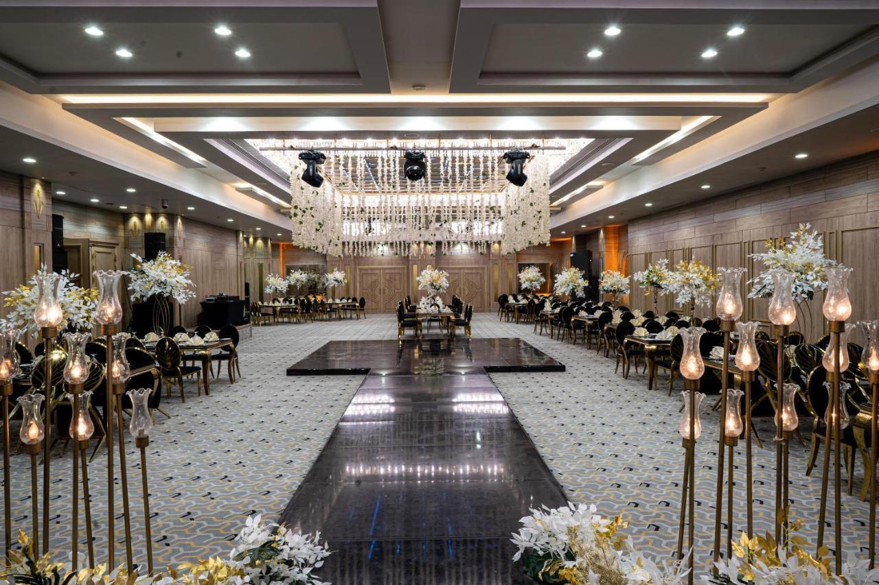 Triumph Plaza Hotel 4*