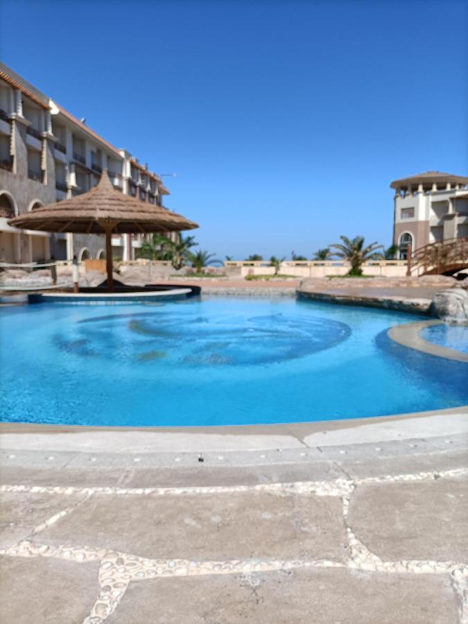 Tony's Privy Beds By Red Sea *