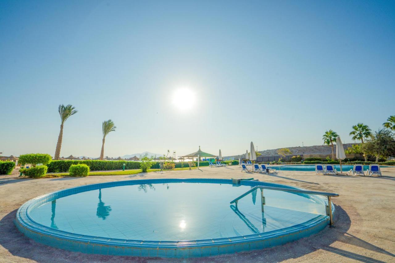 Resort Ivy Cyrene Island Aqua Park (adults Only)