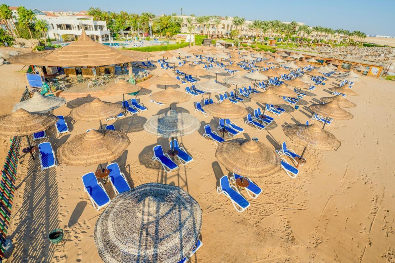 Complex Ivy Cyrene Island Aqua Park (adults Only)