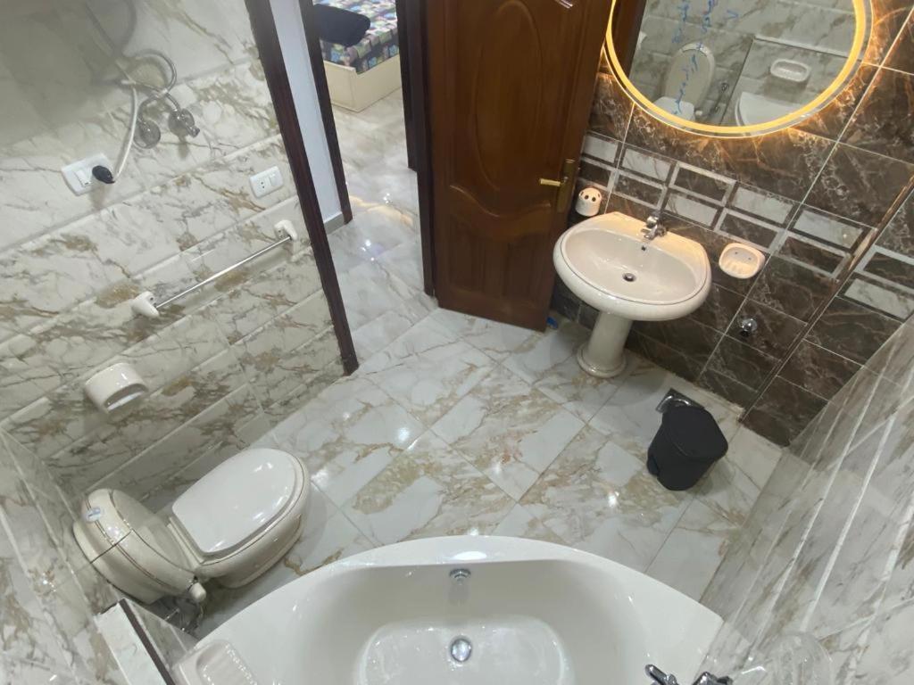Renovated Super Lux Direct Sea View 2 Bed Al Mamourah الترا لوكس شاطىء المعموره دور اول على البحر مباشره مع كارنيهات الدخول طوال السنه و الشاطىء الخاص من اول مايو لنهايه اكتوبر للعائلات فقط Alexandria