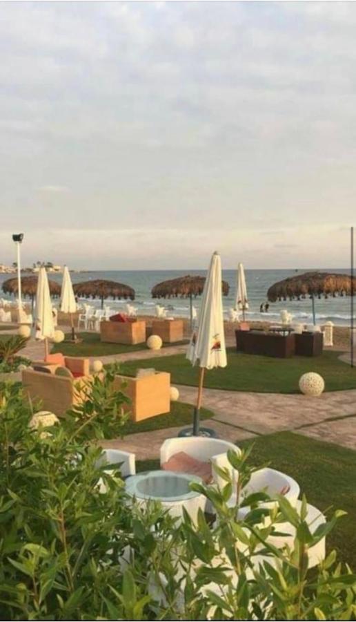 Renovated Super Lux Direct Sea View 2 Bed Al Mamourah الترا لوكس شاطىء المعموره دور اول على البحر مباشره مع كارنيهات الدخول طوال السنه و الشاطىء الخاص من اول مايو لنهايه اكتوبر للعائلات فقط * Alexandria