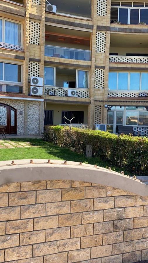 Renovated Super Lux Direct Sea View 2 Bed Al Mamourah الترا لوكس شاطىء المعموره دور اول على البحر مباشره مع كارنيهات الدخول طوال السنه و الشاطىء الخاص من اول مايو لنهايه اكتوبر للعائلات فقط