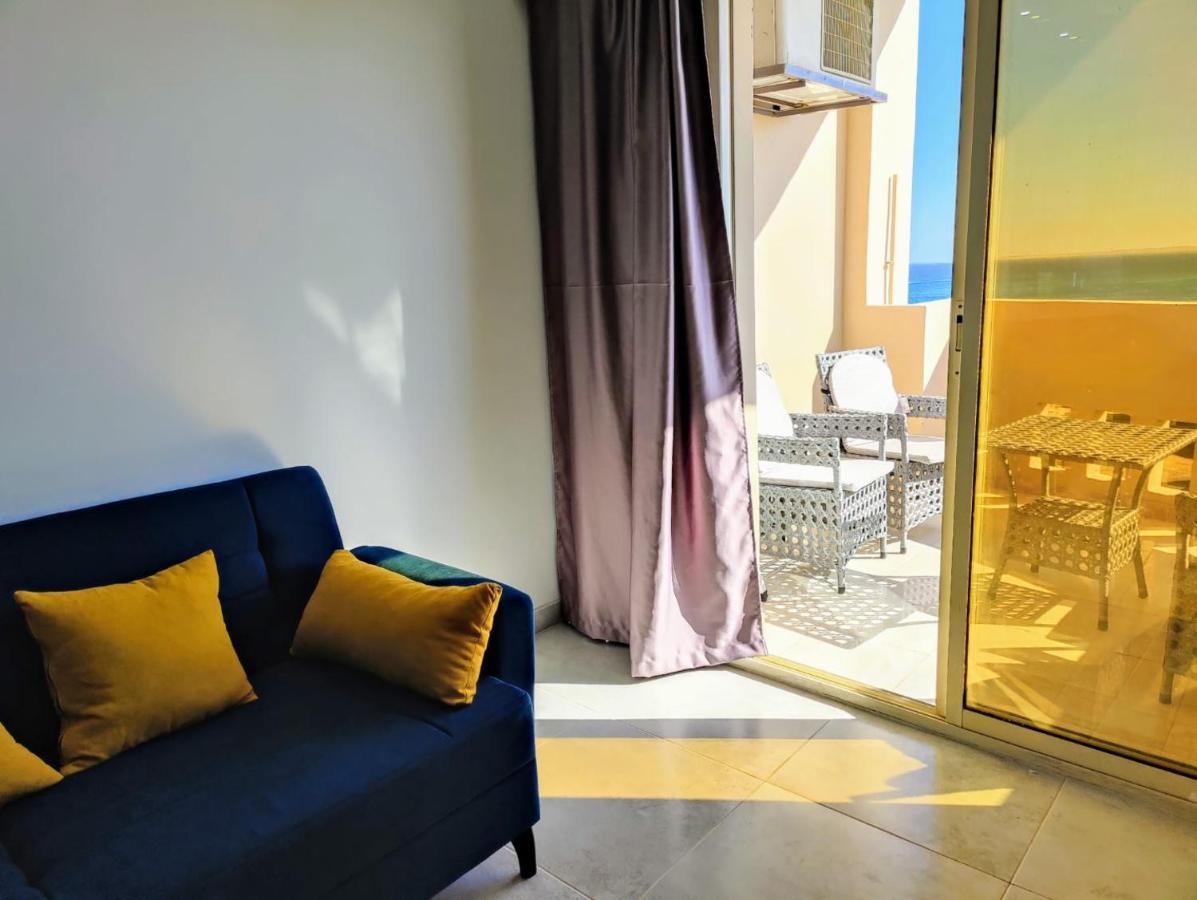 Sea Dreams @ Dreams Apartment *