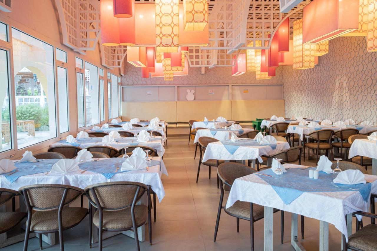 Lagoon Club & Ex Tirana 4*