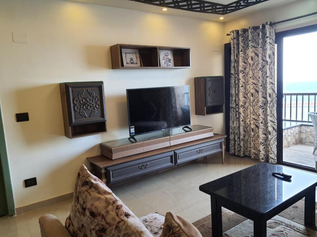 Square - Brand New Luxury With Stunning Sea View *