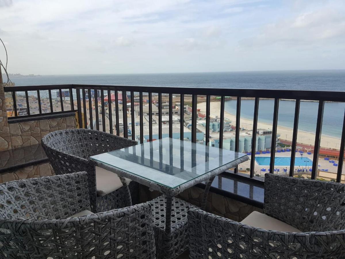 Square - Brand New Luxury With Stunning Sea View Apartament *