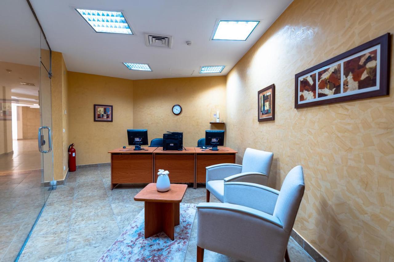 Hotel Swiss Pyramids Golf 5*