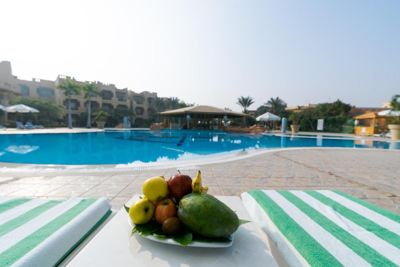 Swiss Pyramids Golf Hotel 5*