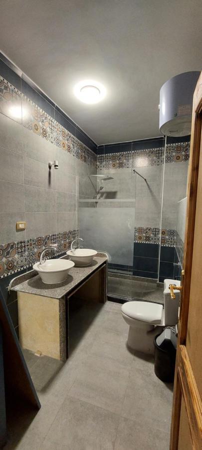 Heart Of Town Sea View Apartment *