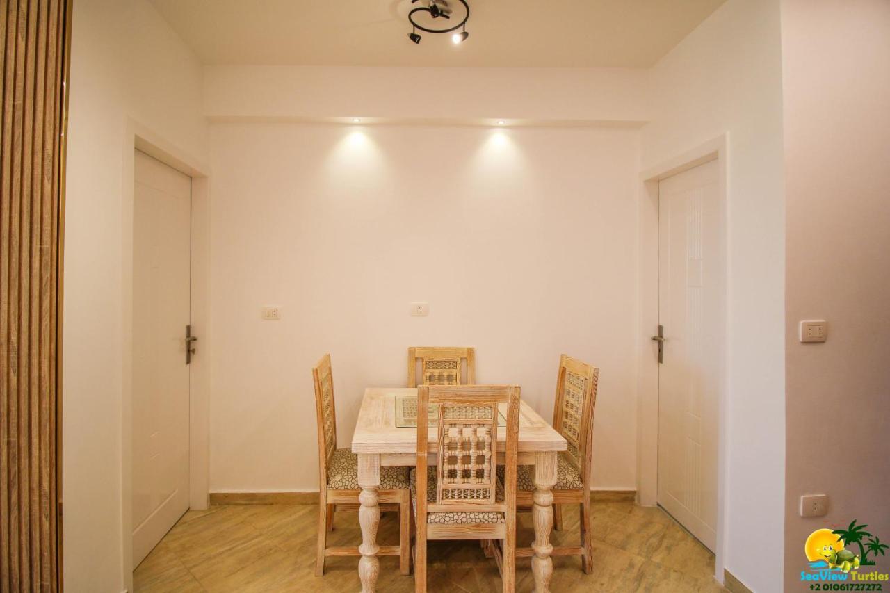 Seaview Turtles Apartment