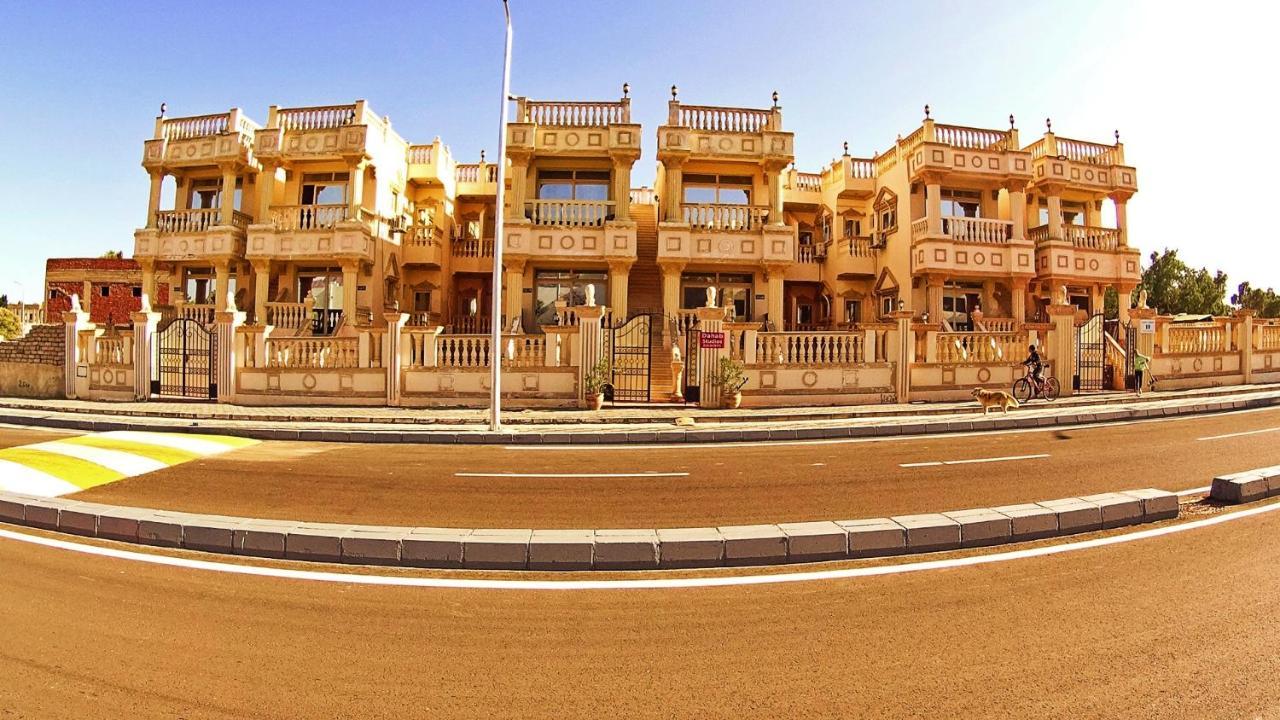Lucky House Apartment