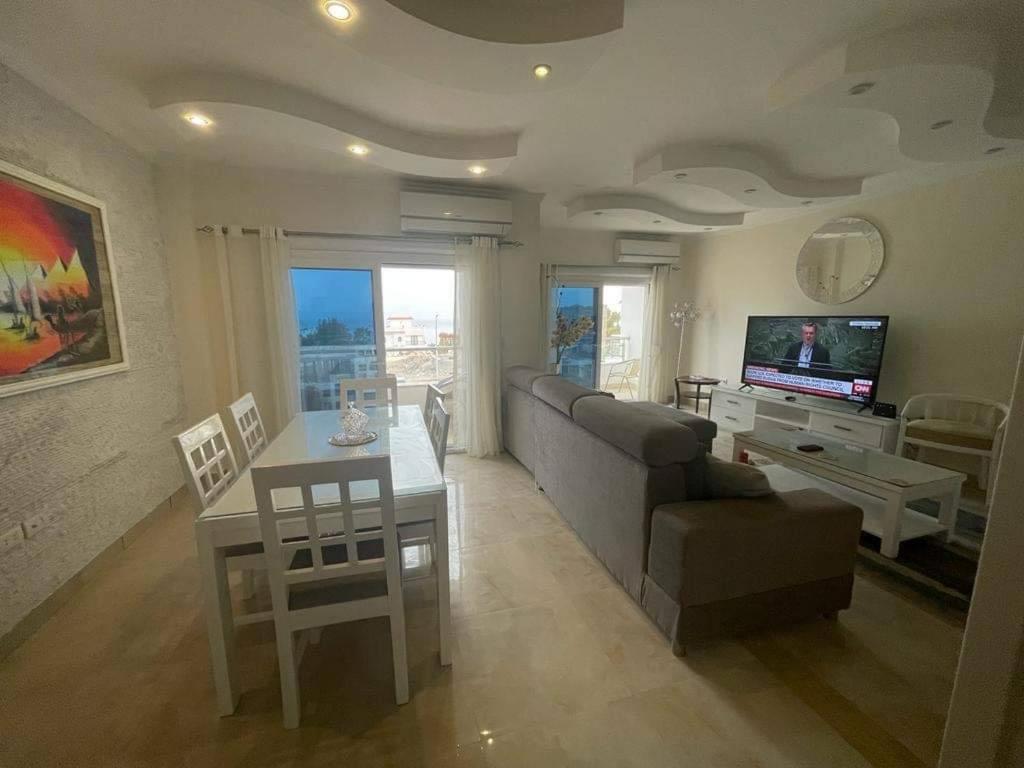 Beautiful 3-bedroom On The 4th Floor With Personal Jacuzzi On The Roof And 3 Balconies With Spectacular Seaview Sharm el-Sheikh